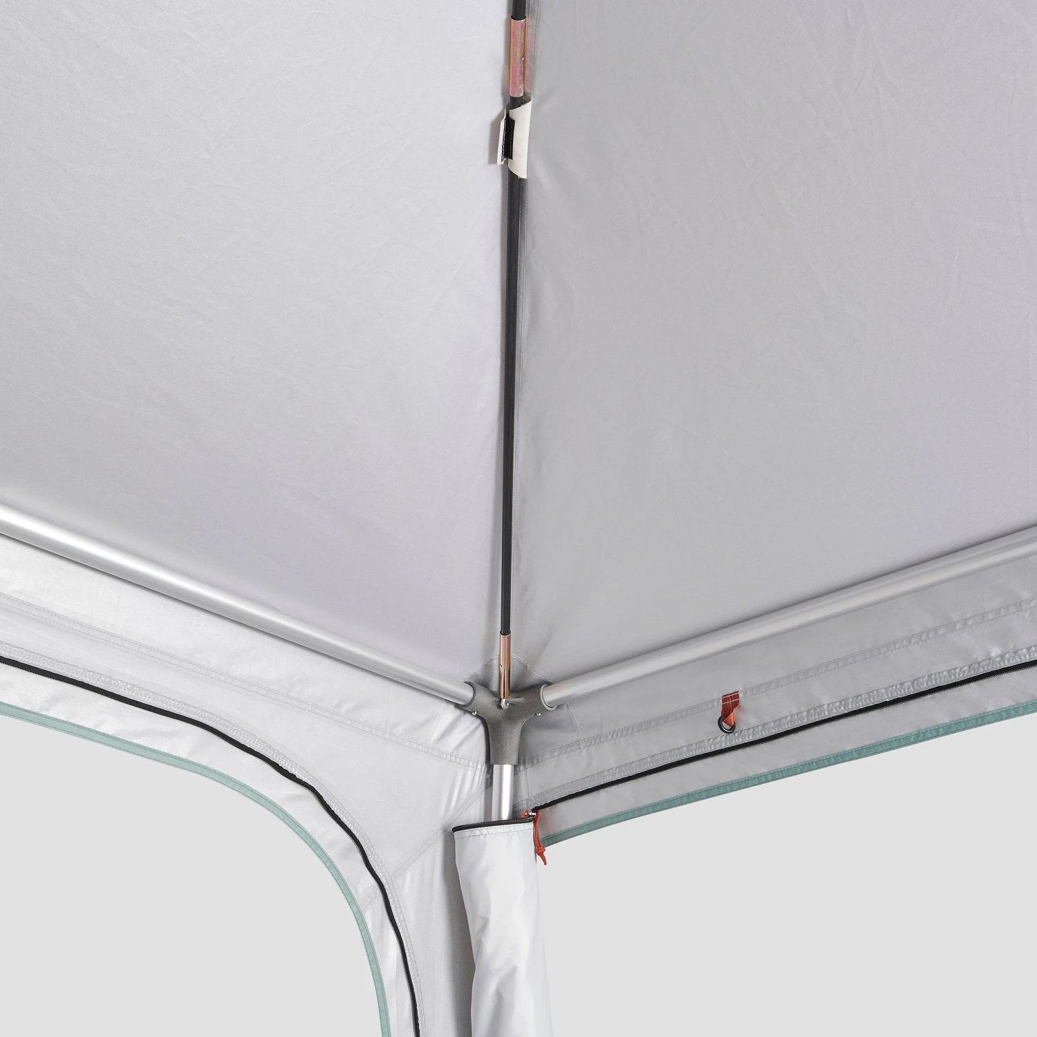 Quechua 10 Man Camping Living Room - Arpenaz Base Fresh - Image 12