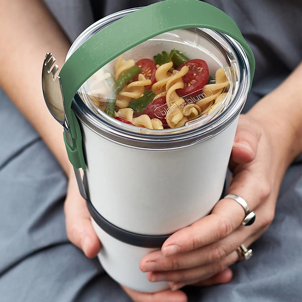 Black+Blum Lunch Pot Original 900ml Olive - Image 3