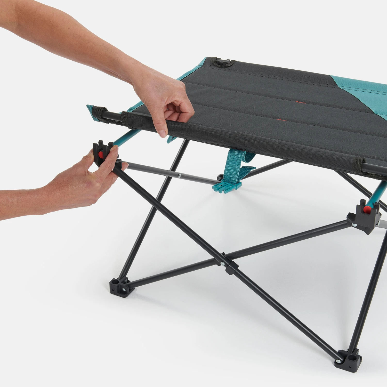Quechua LOW FOLDING CAMPING TABLE MH100 Grey - Image 14